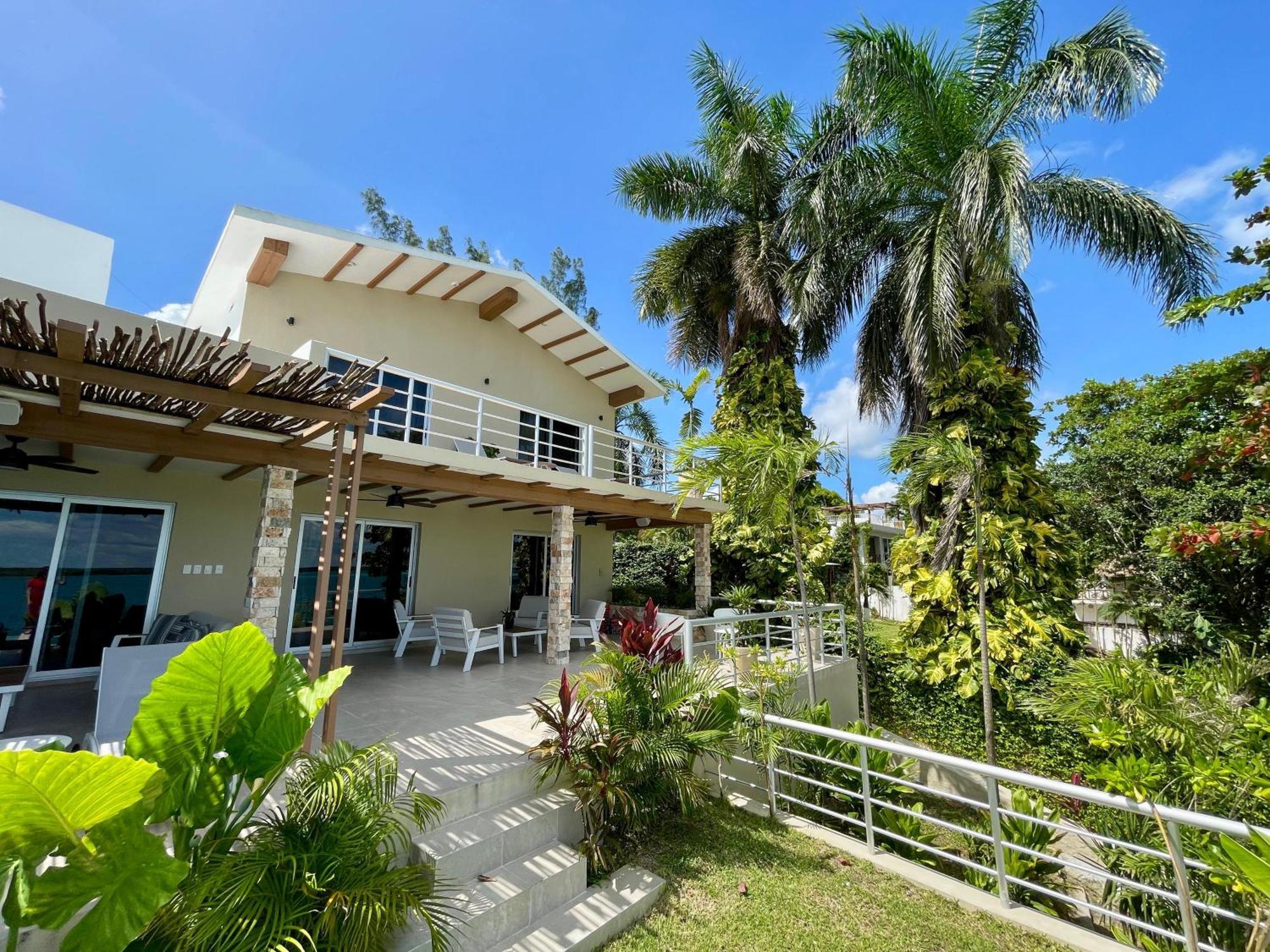 Casa Sol Y Luna -Beautiful Sunrises And Infinity Pool Bacalar Exterior photo